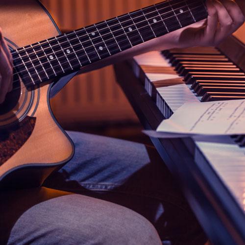 Keyboard/Guitar - JAZZ ROCKERS